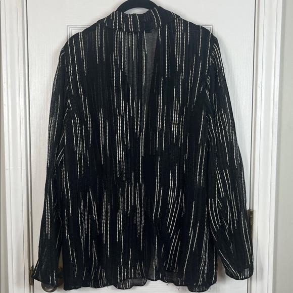 Per se by Carlisle black and white long sleeved thin blazer size 12. 52% linen - Picture 7 of 7